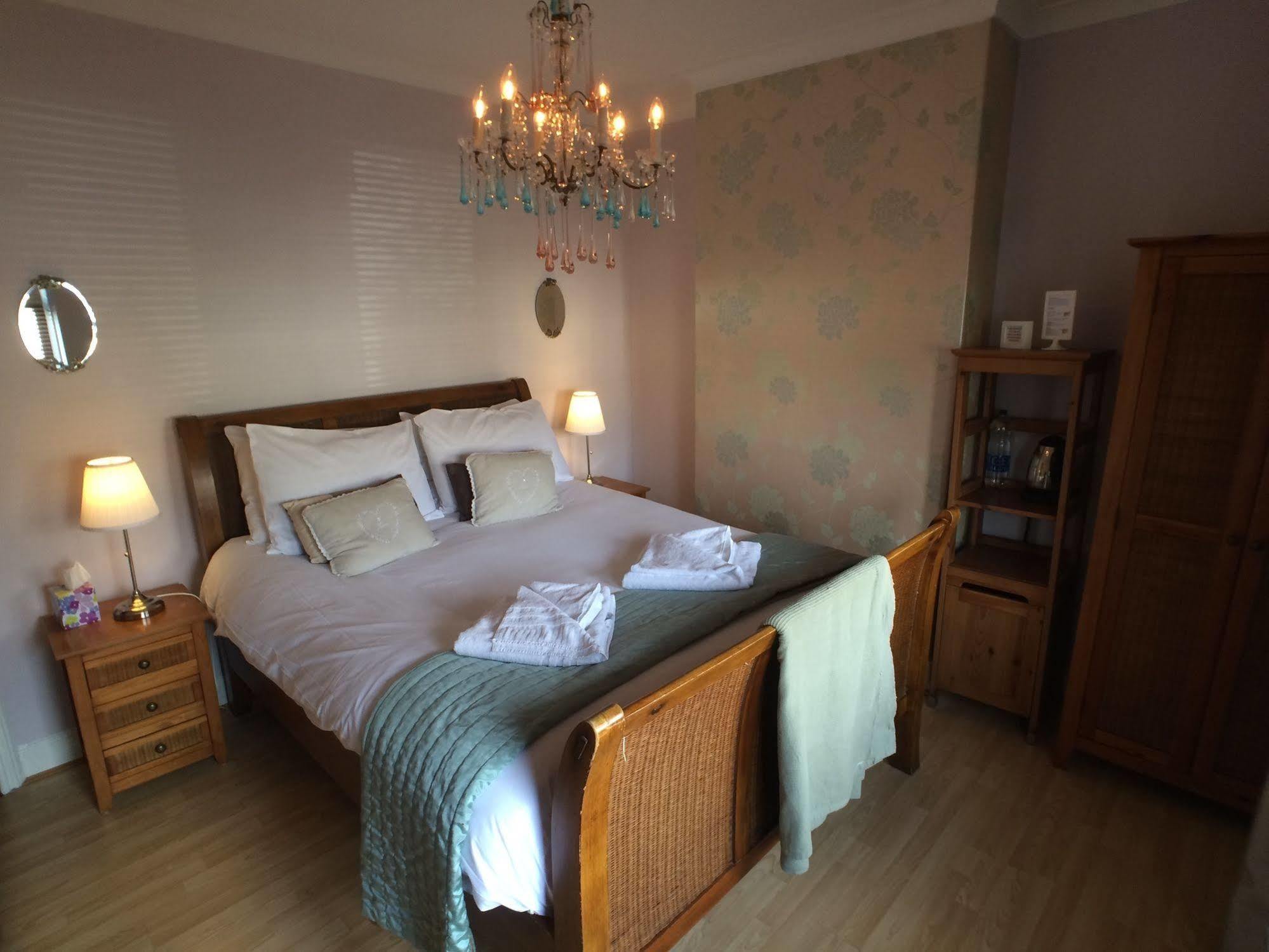 Ty Rosa Rooms Cardiff Eksteriør billede
